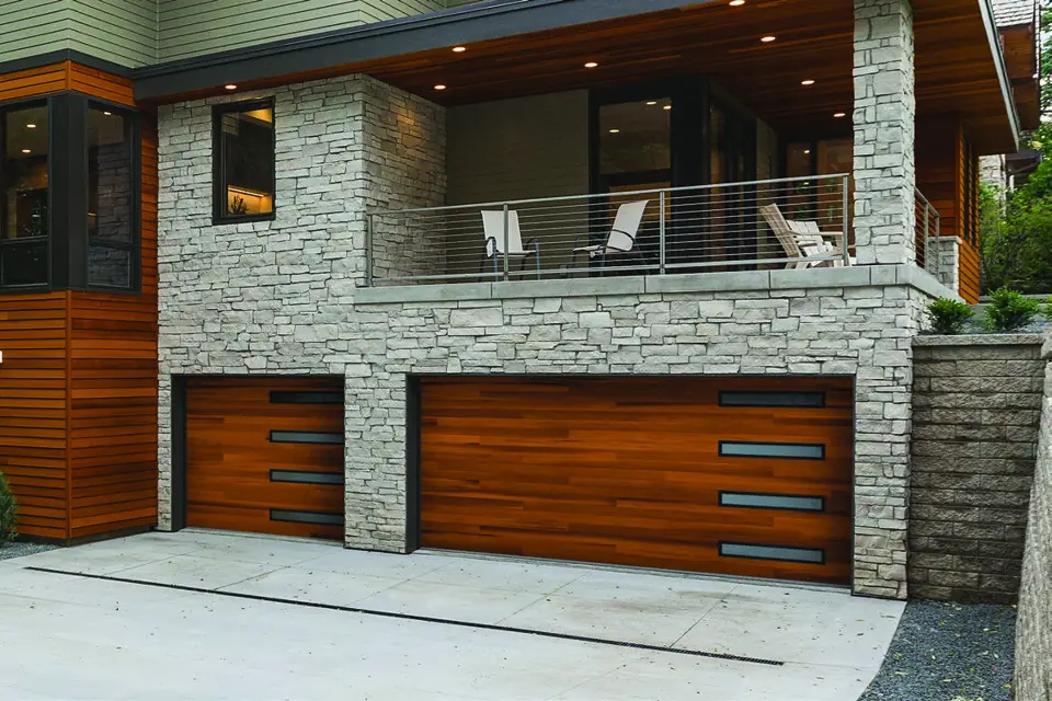 Valiant Garage Door real job photo 39: Chi Picked Gallery Image 960