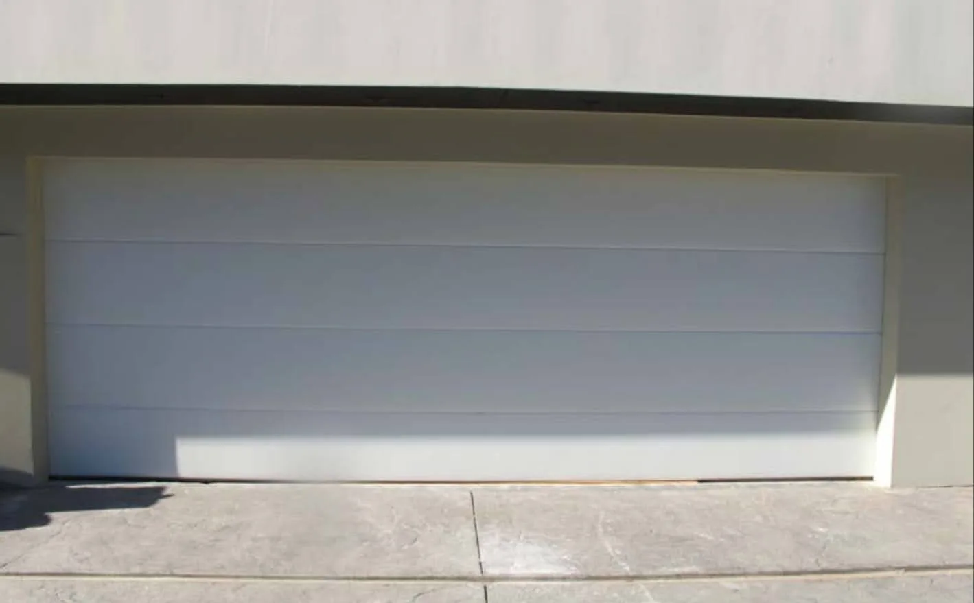 Valiant Garage Door real job photo 44: Gallery Priority 04