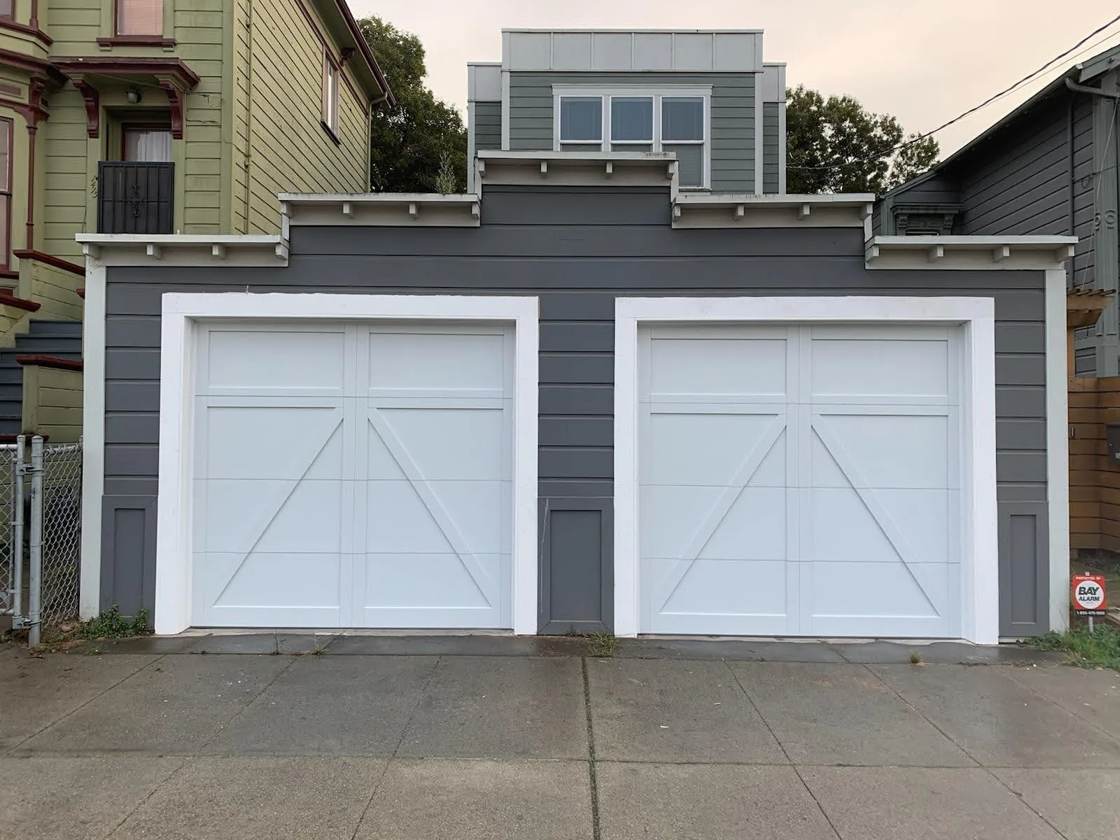 Valiant Garage Door real job photo 48: Valiant Project 04